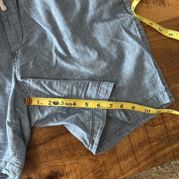 🎉HP🎉 Old Navy (3 pack) Casual Shorts - Picture 14 of 16
